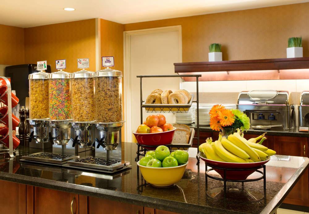 The Carleton Suite Hotel Ottawa Bagian luar foto