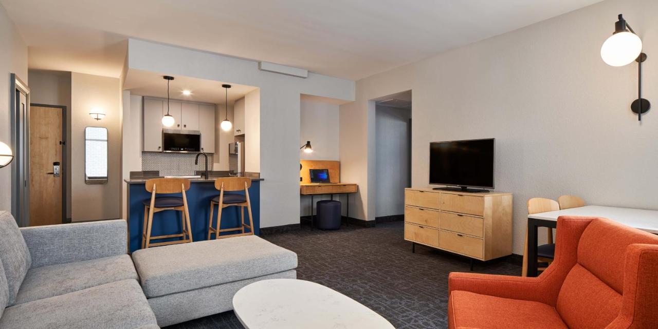 The Carleton Suite Hotel Ottawa Bagian luar foto