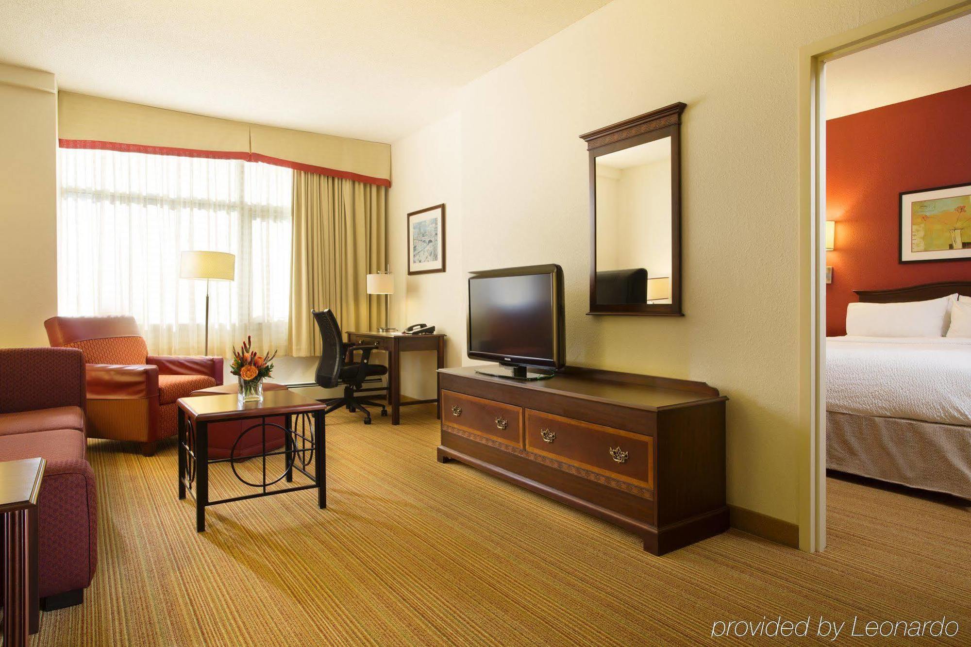 The Carleton Suite Hotel Ottawa Bagian luar foto