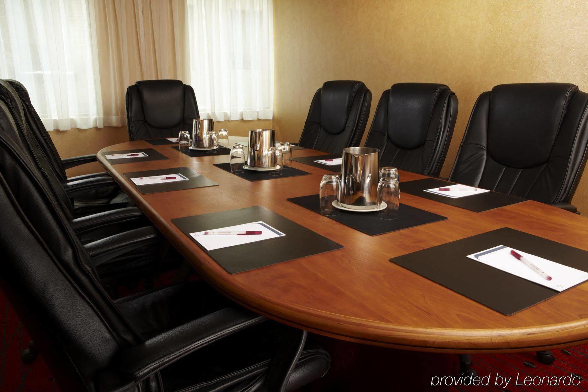 The Carleton Suite Hotel Ottawa Bagian luar foto