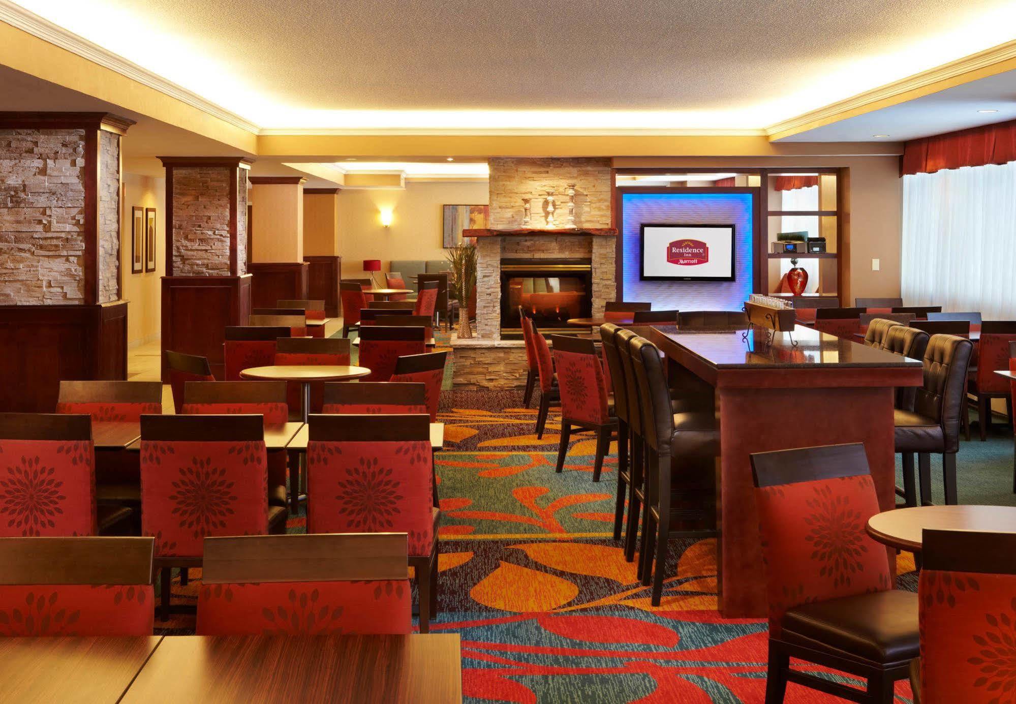The Carleton Suite Hotel Ottawa Bagian luar foto
