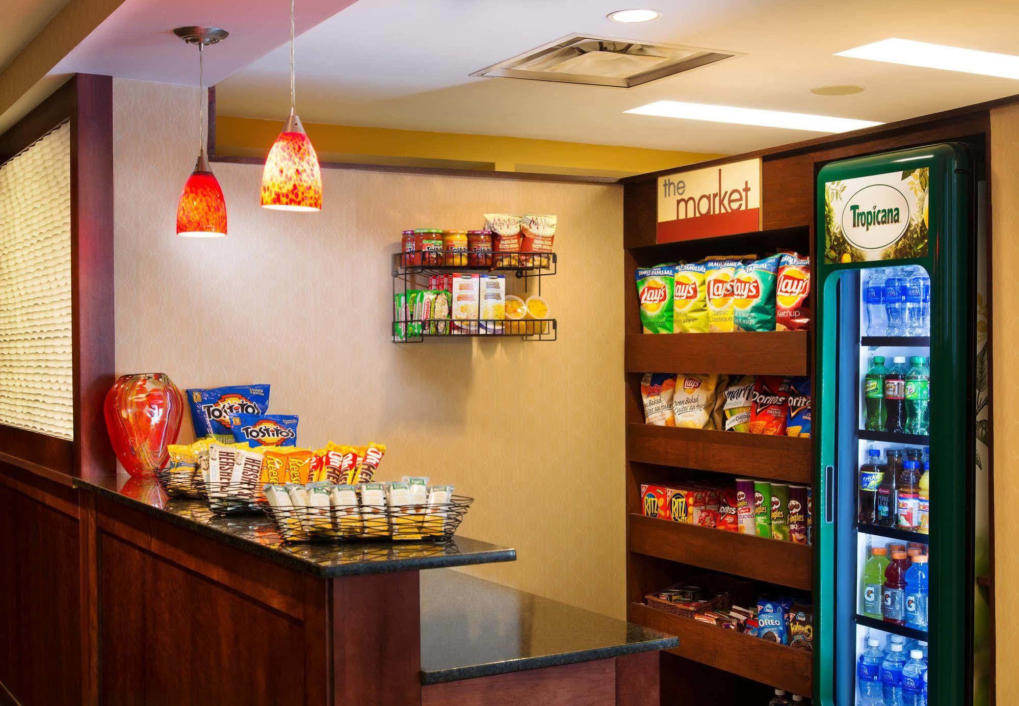 The Carleton Suite Hotel Ottawa Bagian luar foto
